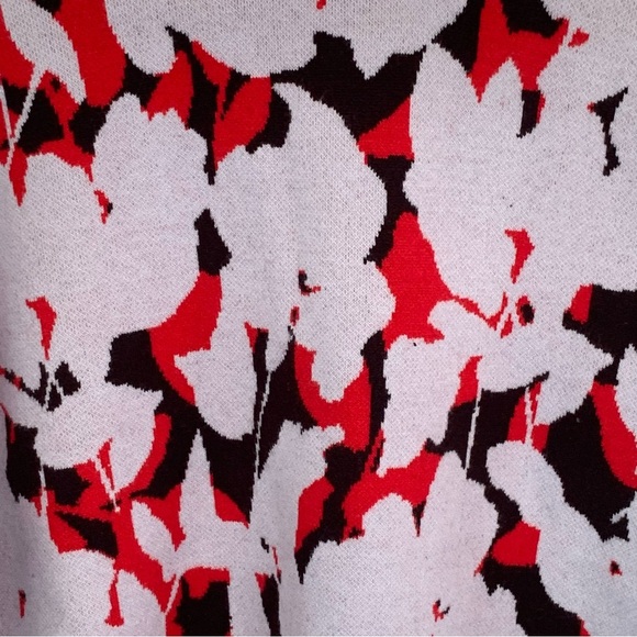 NWT Anthropologie Lizzie Mock Neck Sweater Size M Cozy Soft Knit Floral Print - Picture 4 of 16